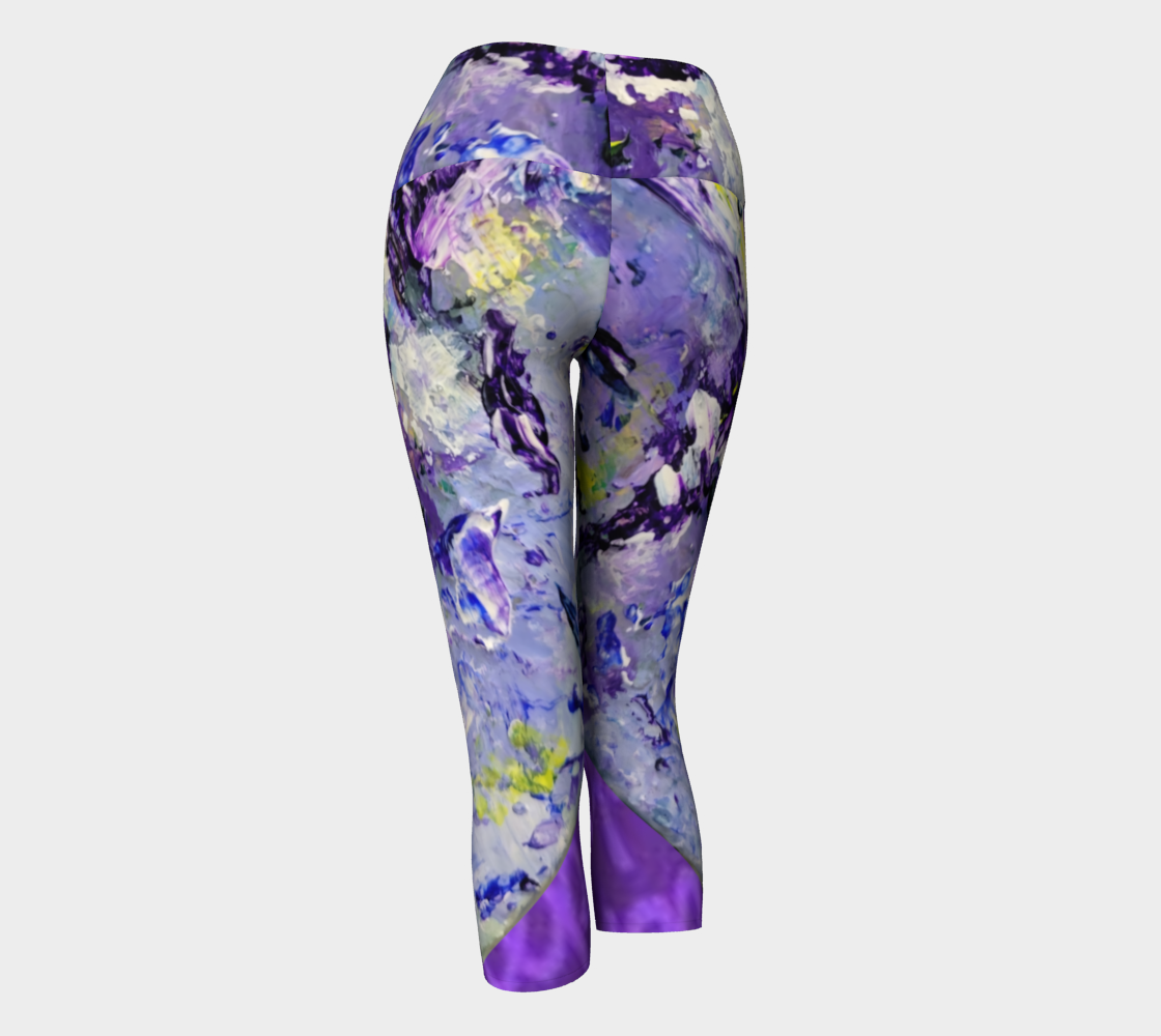 UNFRAMED™ Viora: Yoga Capris